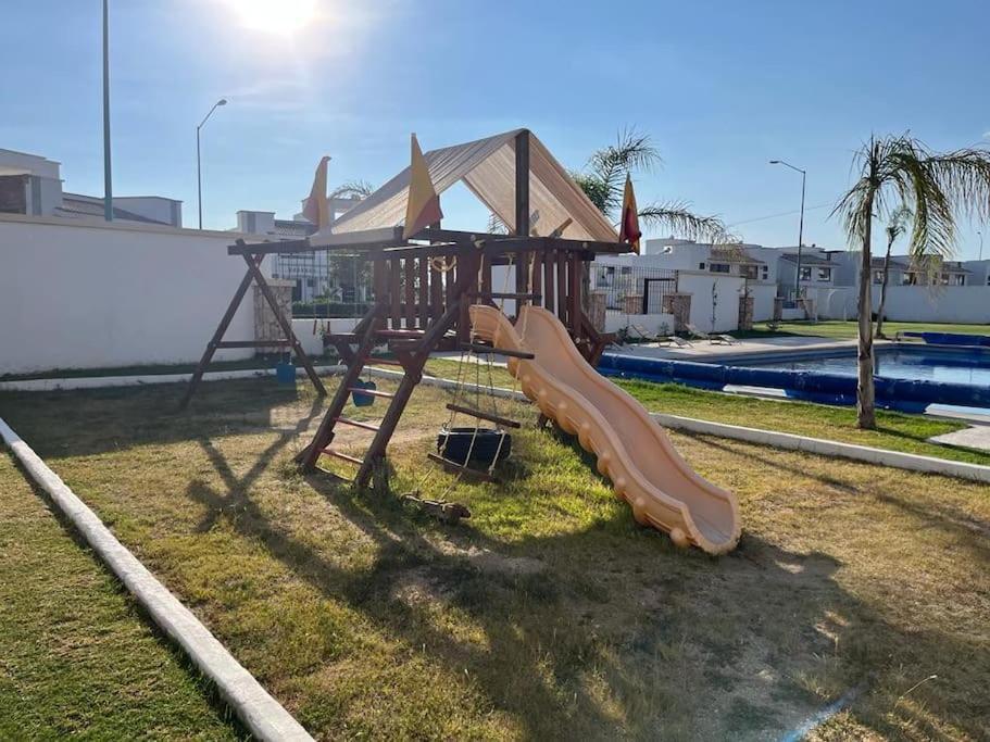 Casa Fracc El Cielo Residencial Con Acceso A Casa Club Βίλα Laurel de Lagunillas Εξωτερικό φωτογραφία